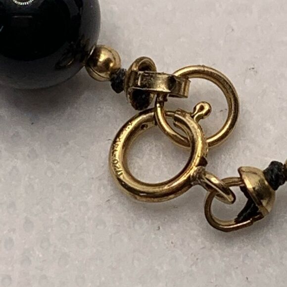 Vintage Cinnabar Lacquer Bracelet and Earring Set - Picture 3 of 3